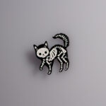 Skeleton Cat (Metalpin)