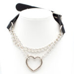 Herzring-Halskette mit Kunstleder