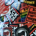1.000x Zufällige Sticker - Stickerbombe - Antifa Aufkleber - FCK NZS - Refugees – Bild 6